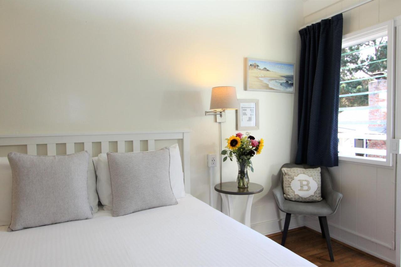 Lamp Lighter Inn And Sunset Suites Carmel-by-the-Sea Exterior foto