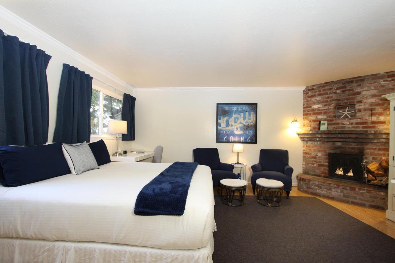 Lamp Lighter Inn And Sunset Suites Carmel-by-the-Sea Exterior foto