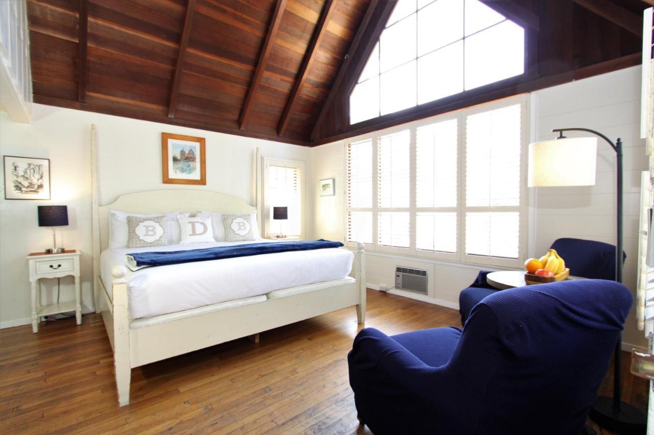 Lamp Lighter Inn And Sunset Suites Carmel-by-the-Sea Exterior foto